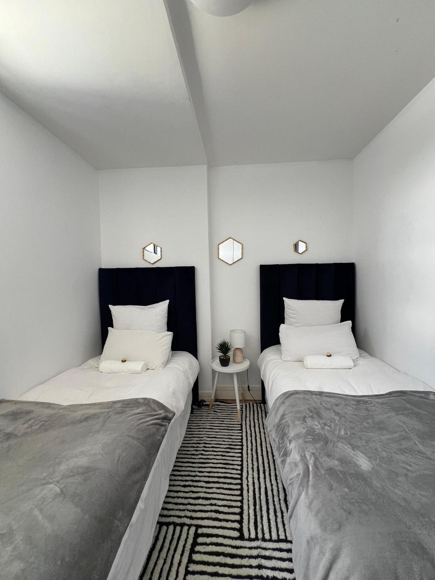 Cosy Apartment In The Heat Of The City Windhoek Exteriör bild