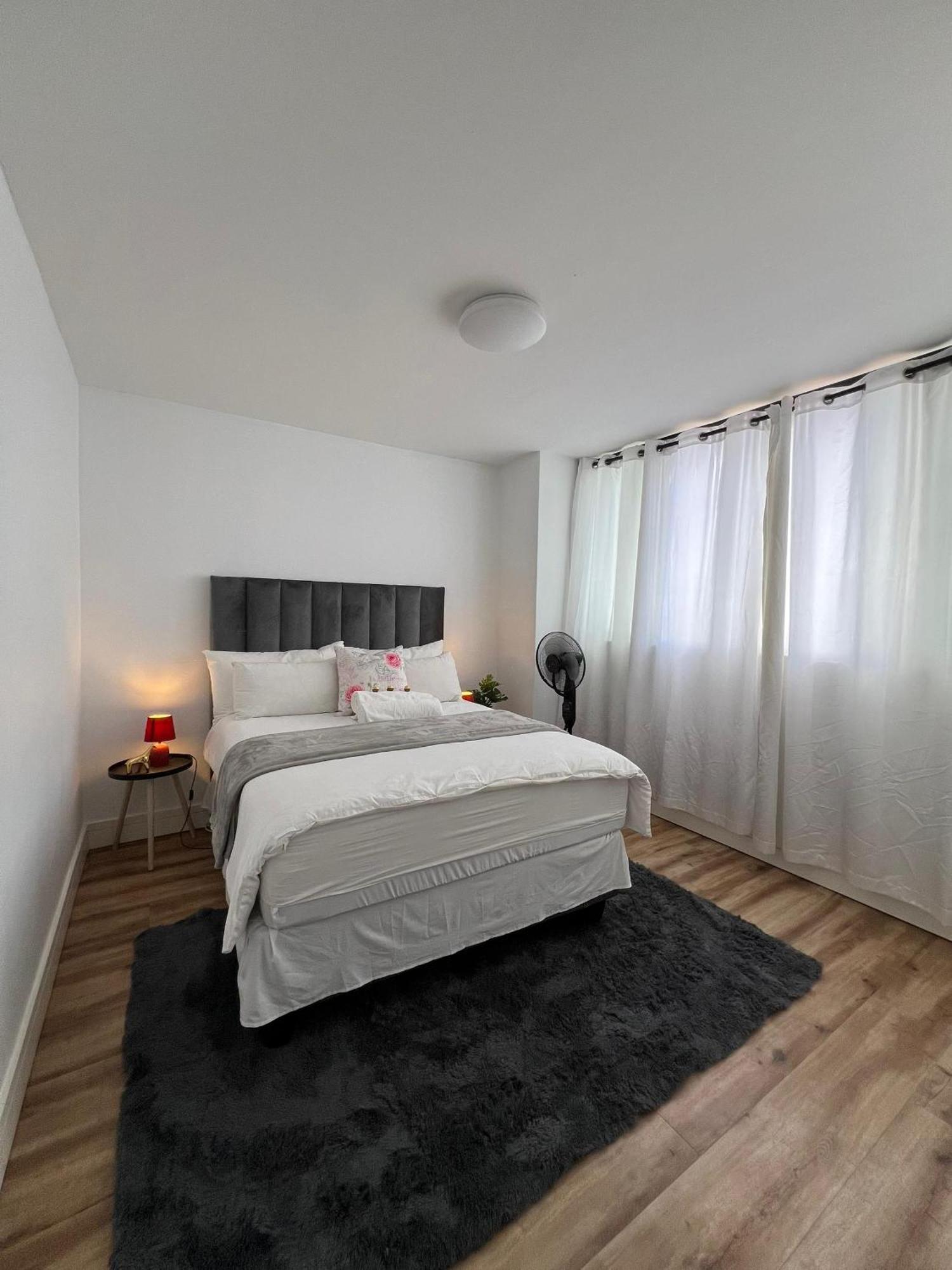 Cosy Apartment In The Heat Of The City Windhoek Exteriör bild